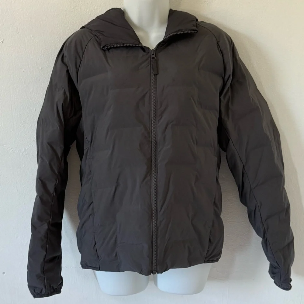 Uniqlo Men's Charcoal  hooded Puffer Jacket